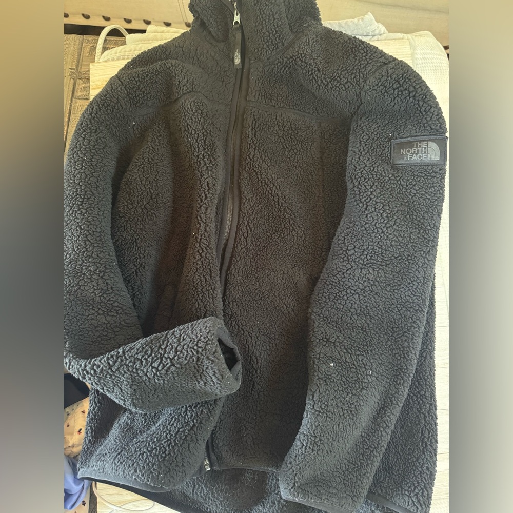 The North Face Black Fleece Jacket Youth Large